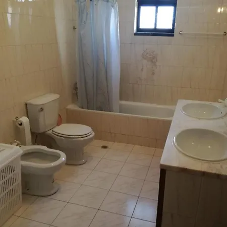Vivenda Bemposta Tatil Evi Alvor
