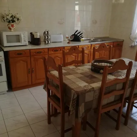 Vivenda Bemposta Tatil Evi *