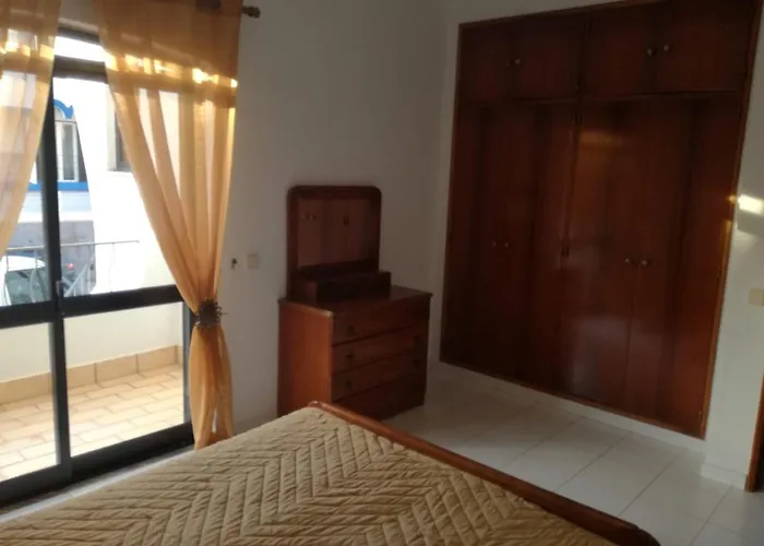 Semesterbostad Vivenda Bemposta Alvor